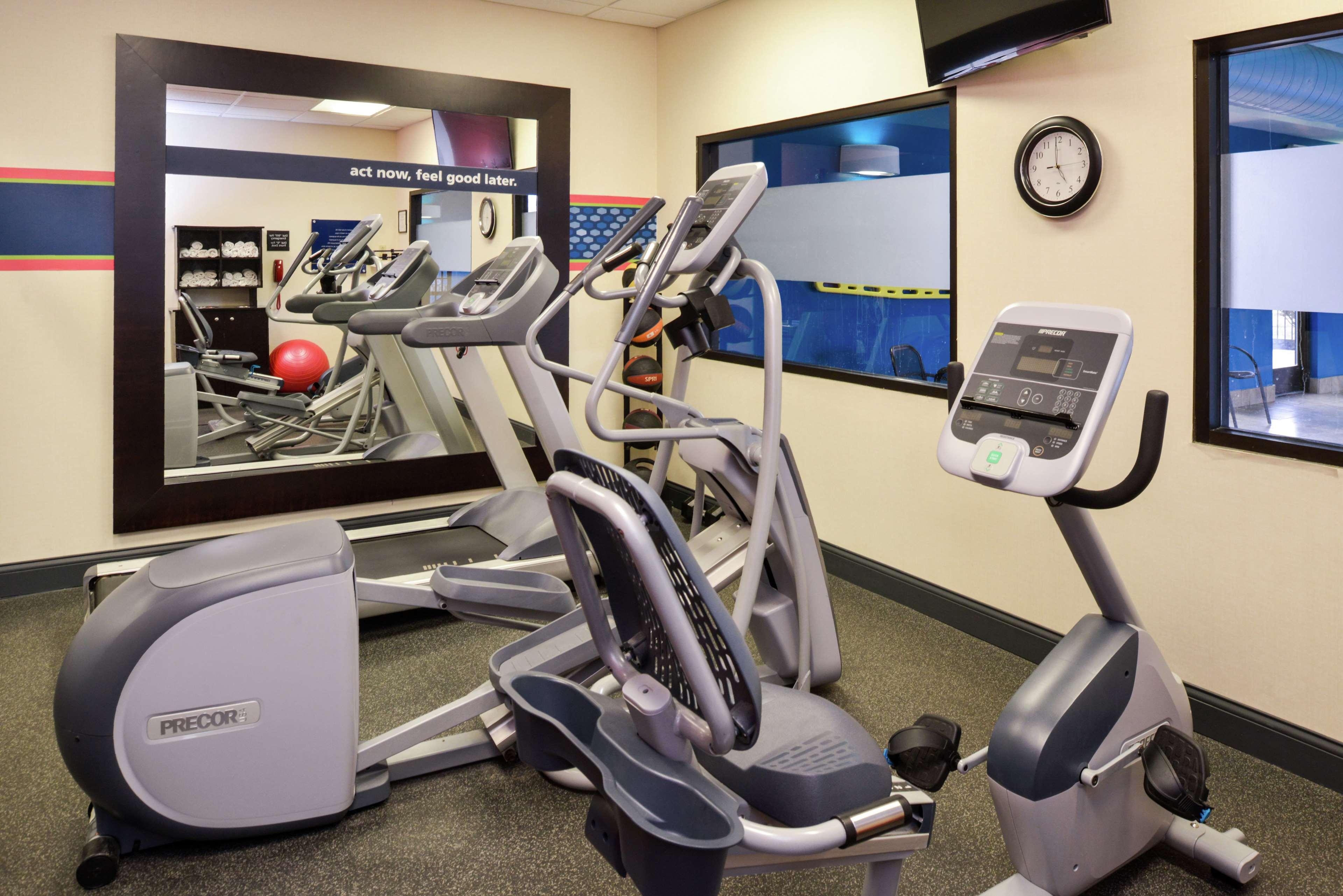 Hampton Inn & Suites Уилмингтон Экстерьер фото