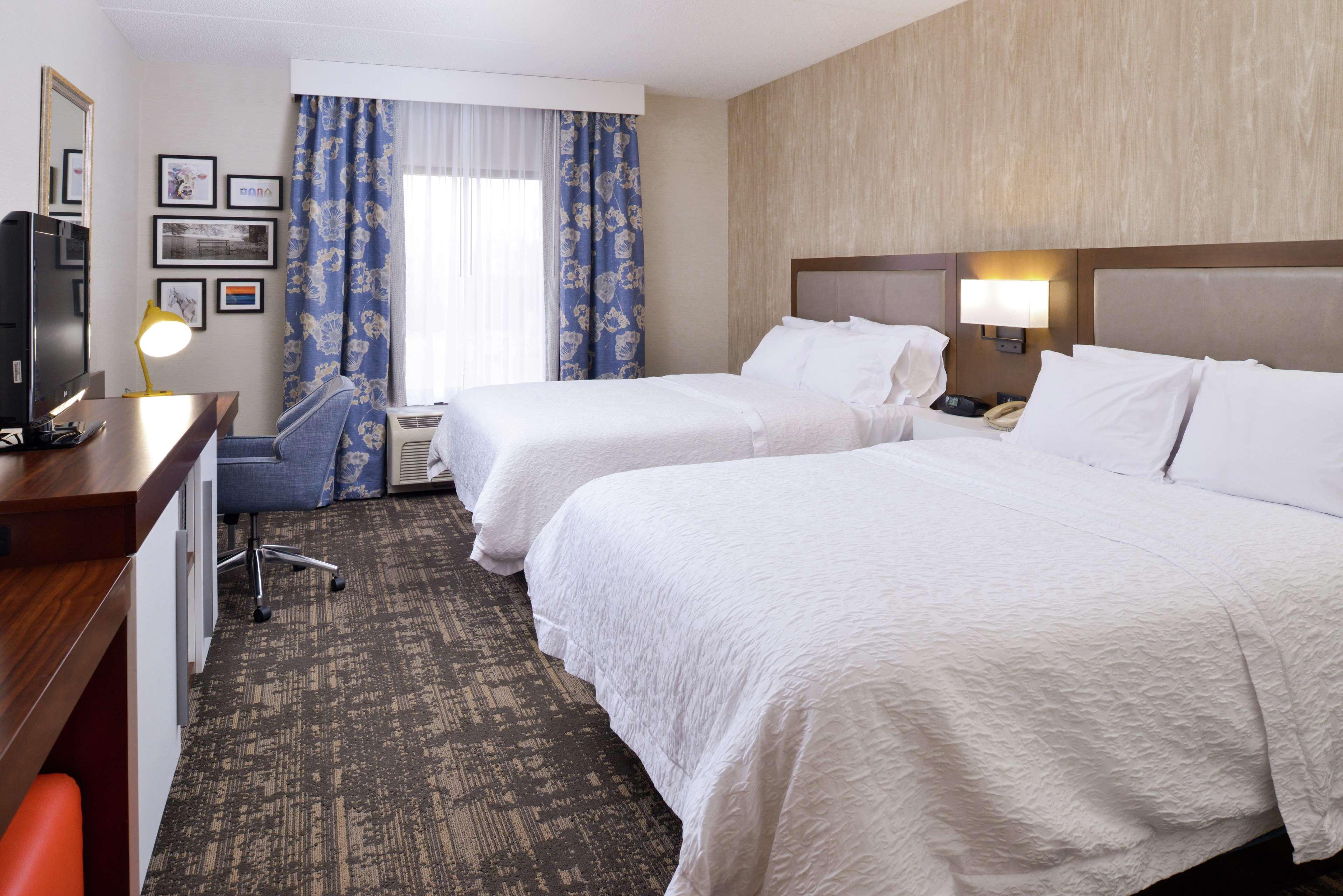 Hampton Inn & Suites Уилмингтон Экстерьер фото