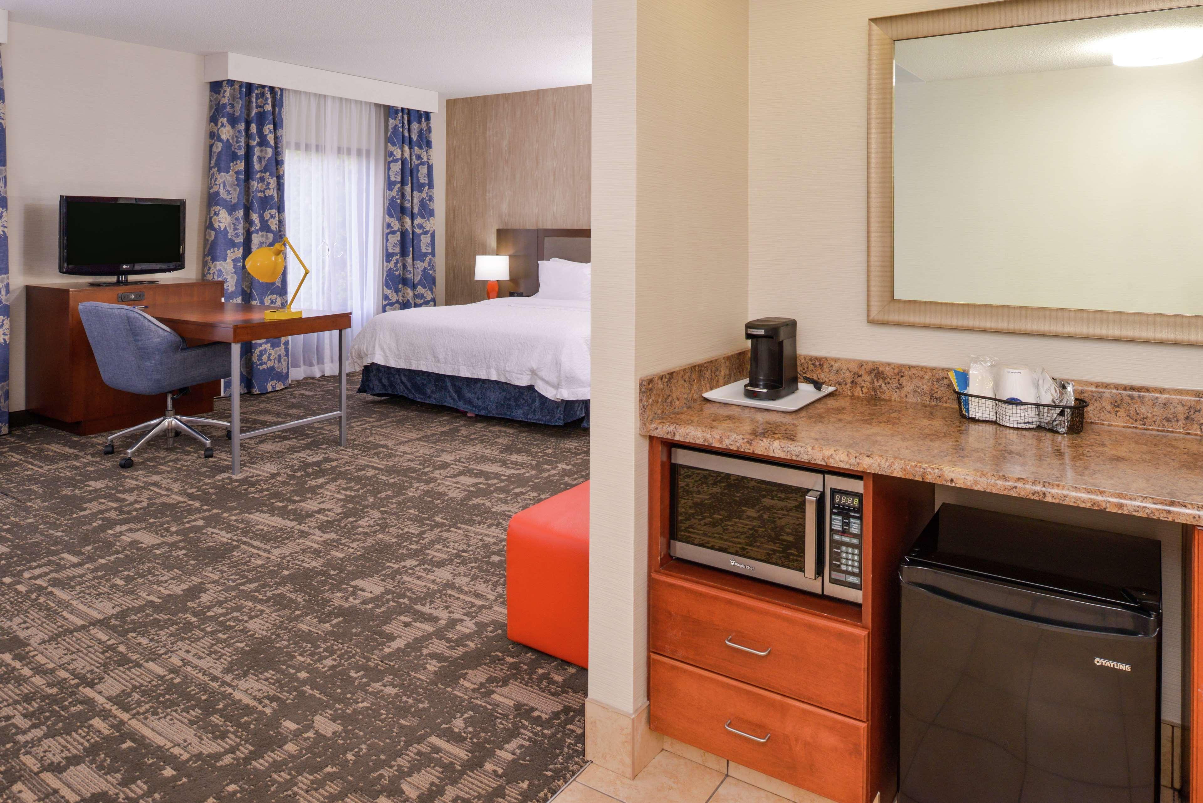 Hampton Inn & Suites Уилмингтон Экстерьер фото
