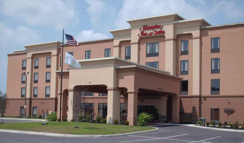 Hampton Inn & Suites Уилмингтон Экстерьер фото
